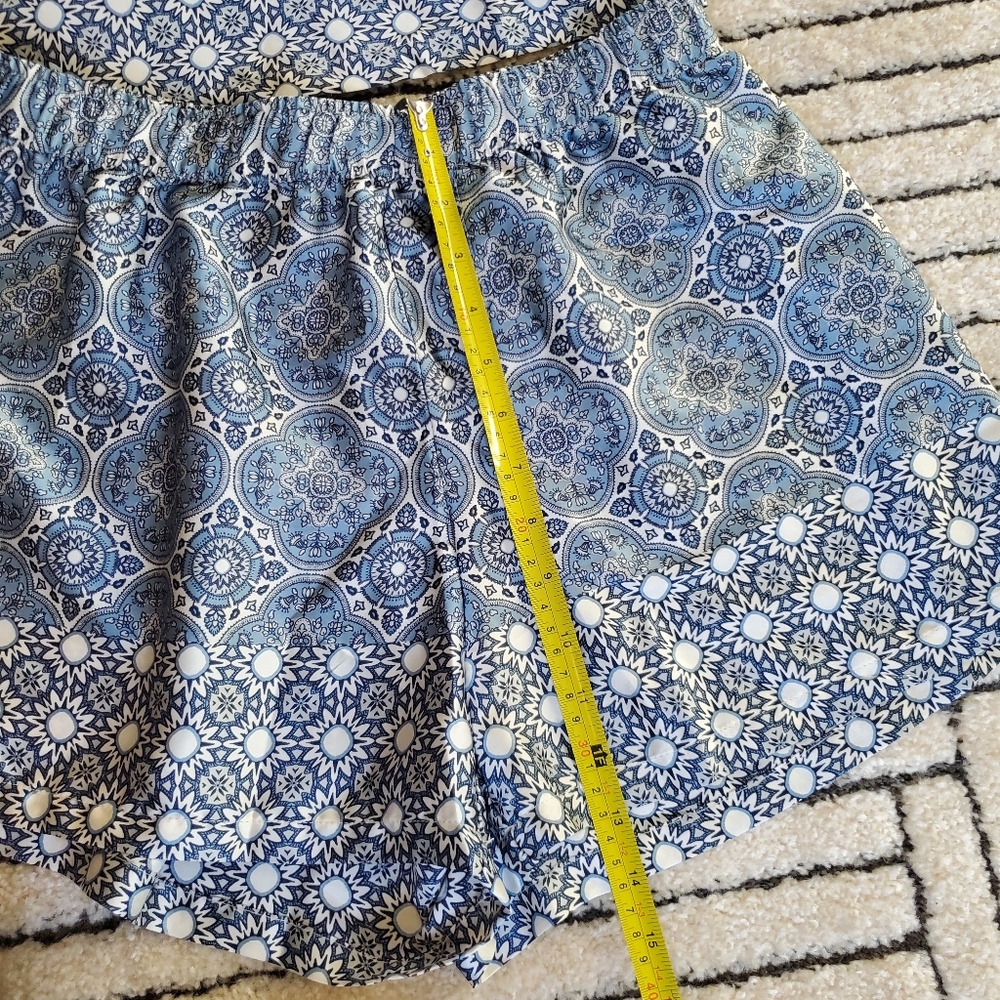 Satin Pajamas Set - Picture 6 of 7